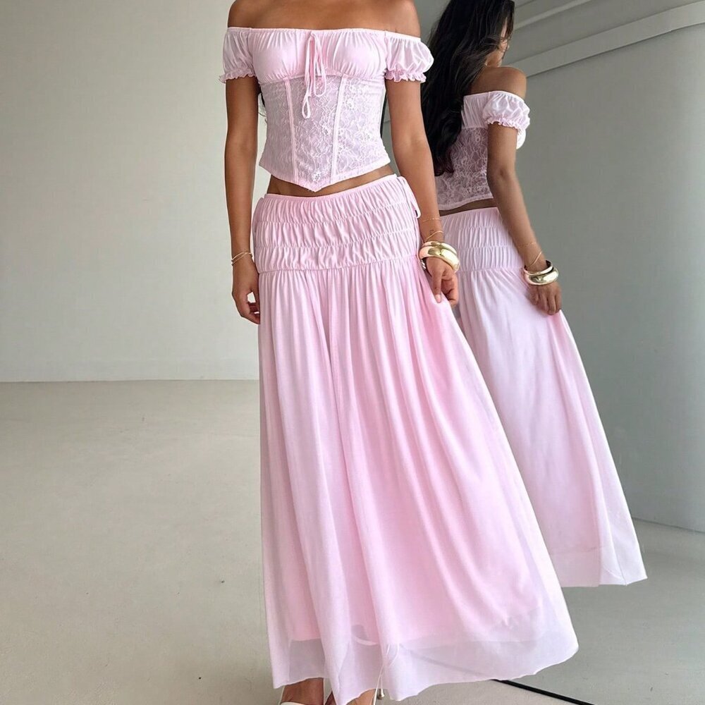 Elegant Pink Women's Romantic Mini Skirt